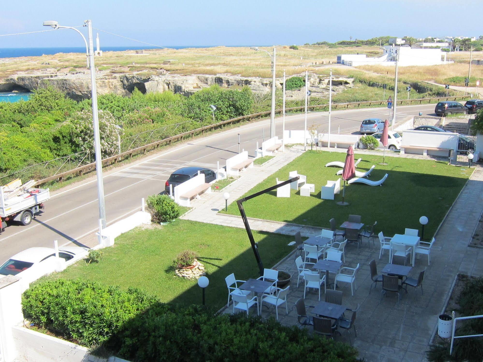 Oasis Park Hotel Torre dell'Orso Esterno foto