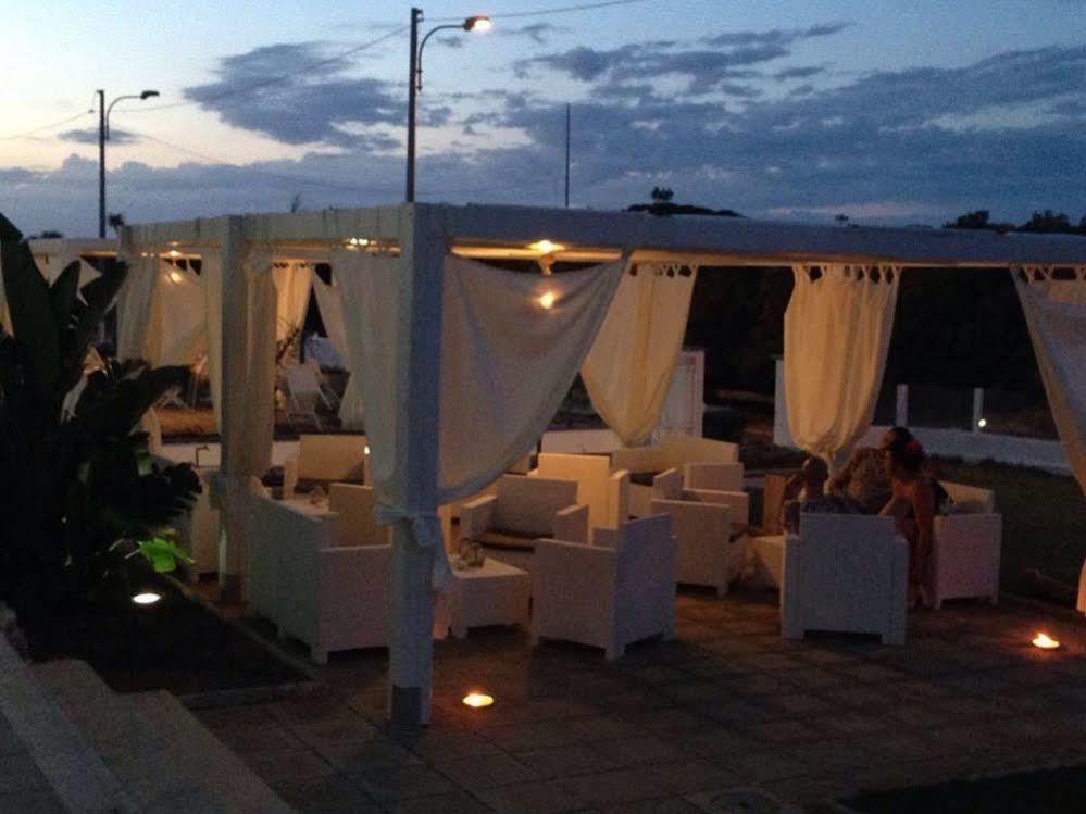 Oasis Park Hotel Torre dell'Orso Esterno foto