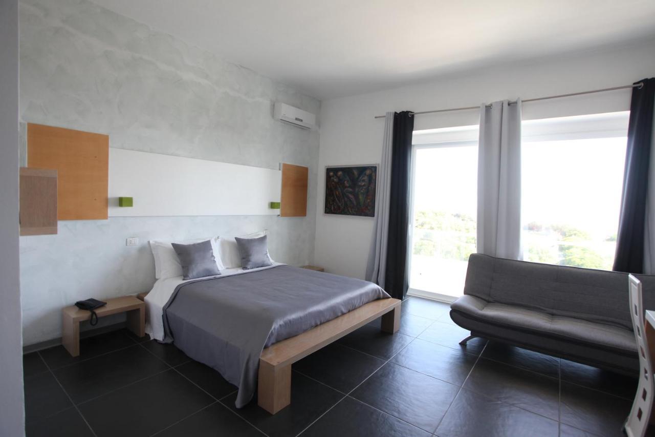 Oasis Park Hotel Torre dell'Orso Esterno foto